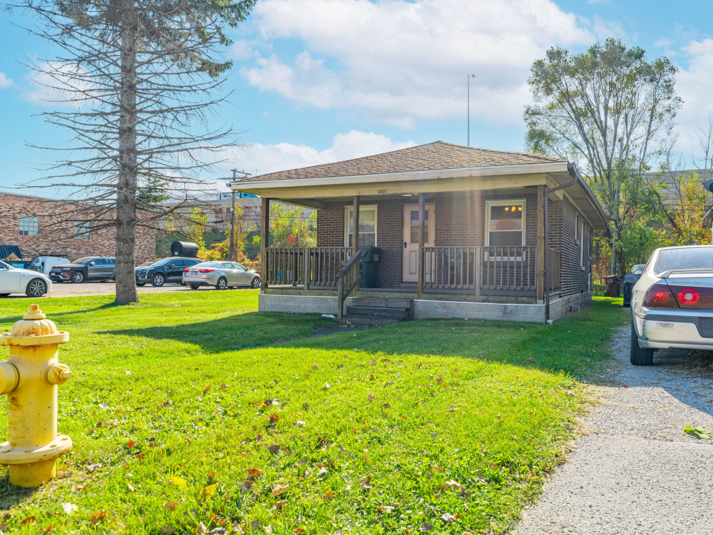 1401 171st Street Property Photo