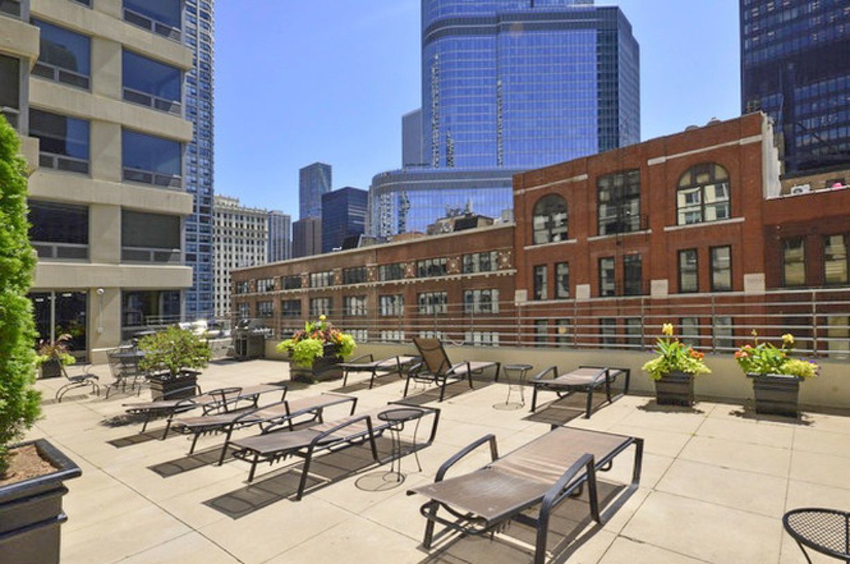 440 N Wabash Avenue 1007 Property Photo 15