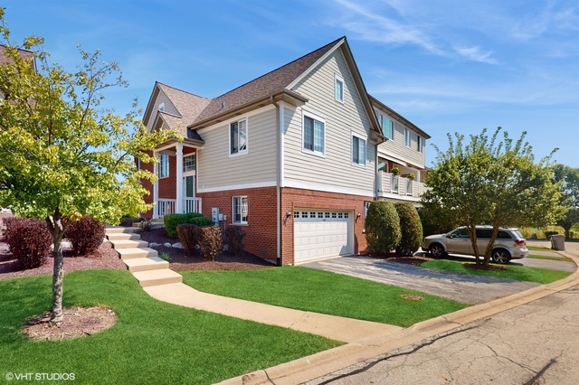 135 Real Estate Listings Main Image