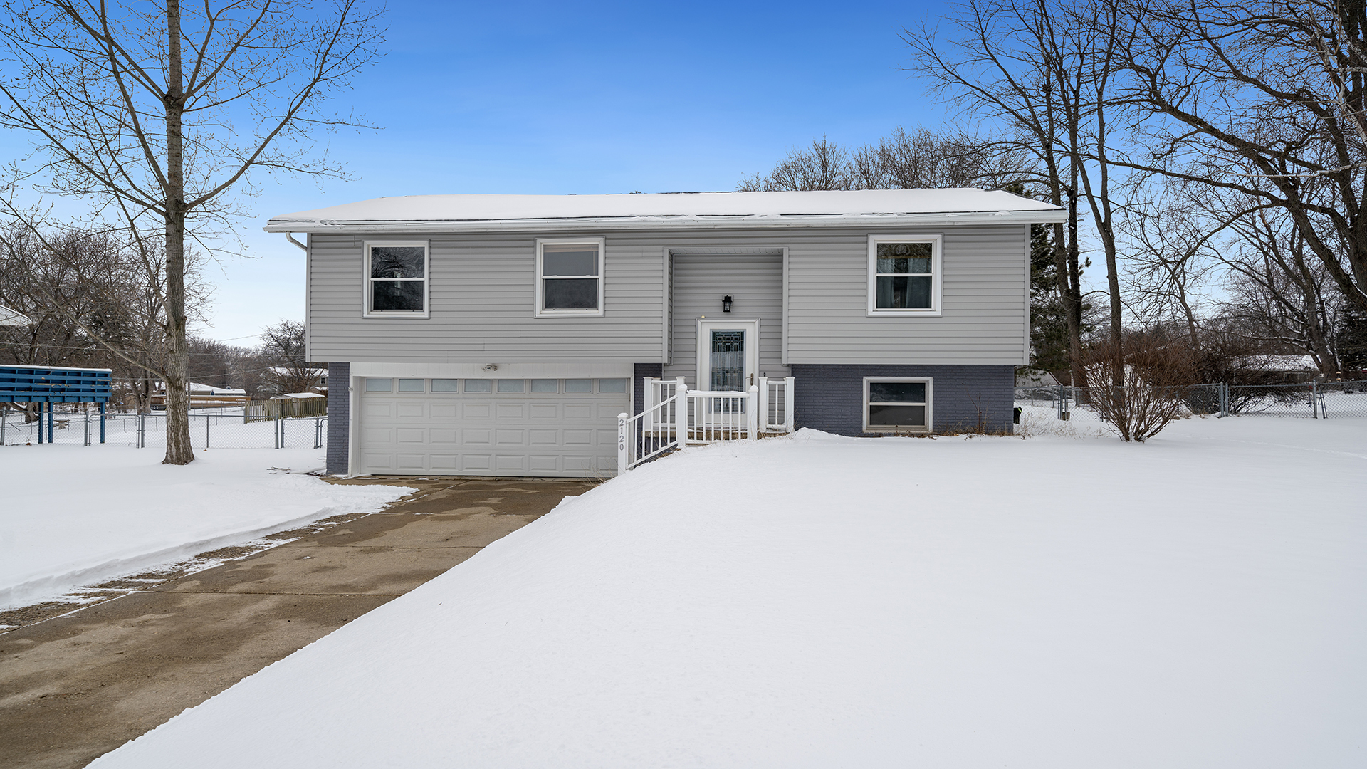2120 Middlebury Road Property Photo