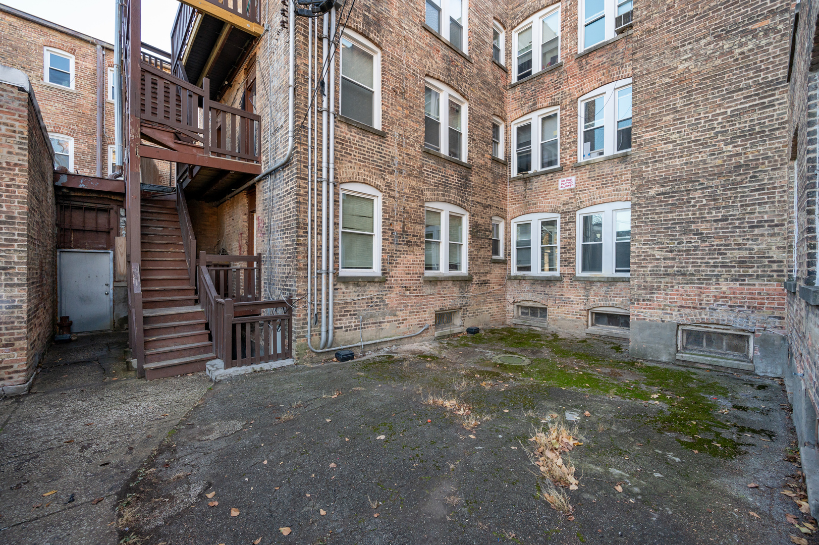 1426 S 5th Avenue Property Photo 4