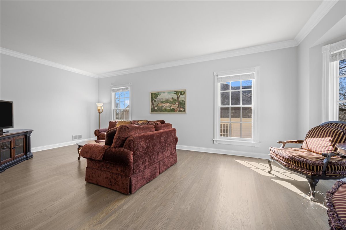 1651 Eagle Brook Drive Property Photo 11