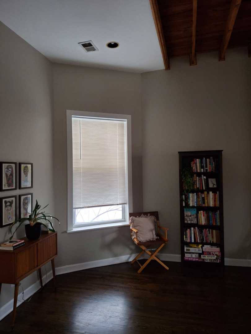 2746 W Fullerton Avenue Property Photo 14