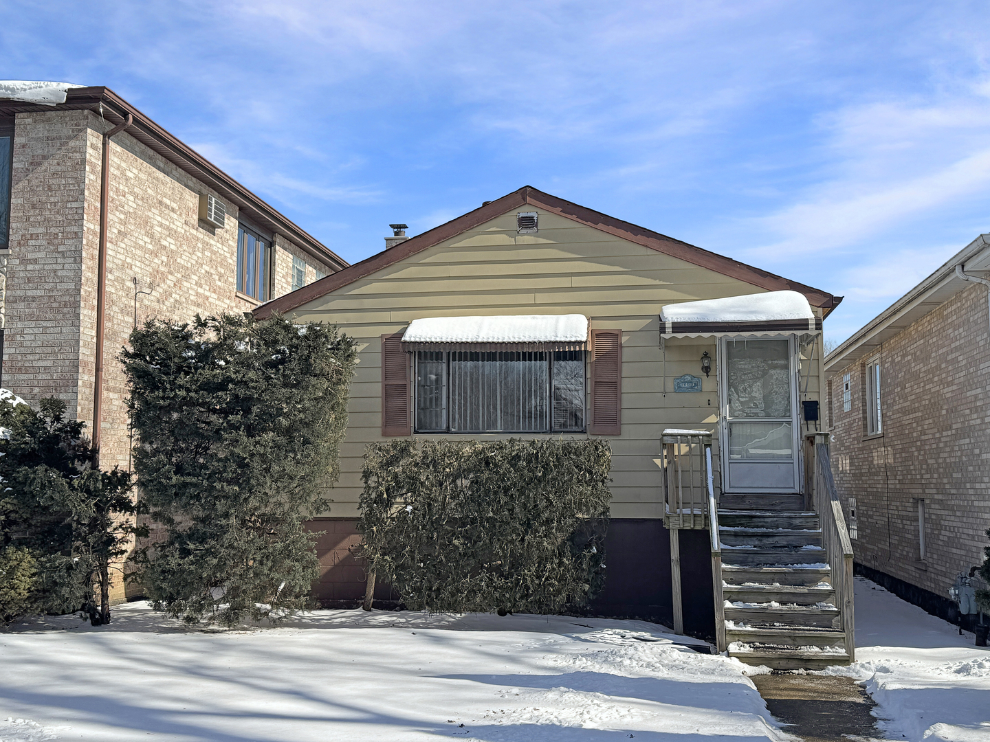 4429 N Neenah Avenue Property Photo