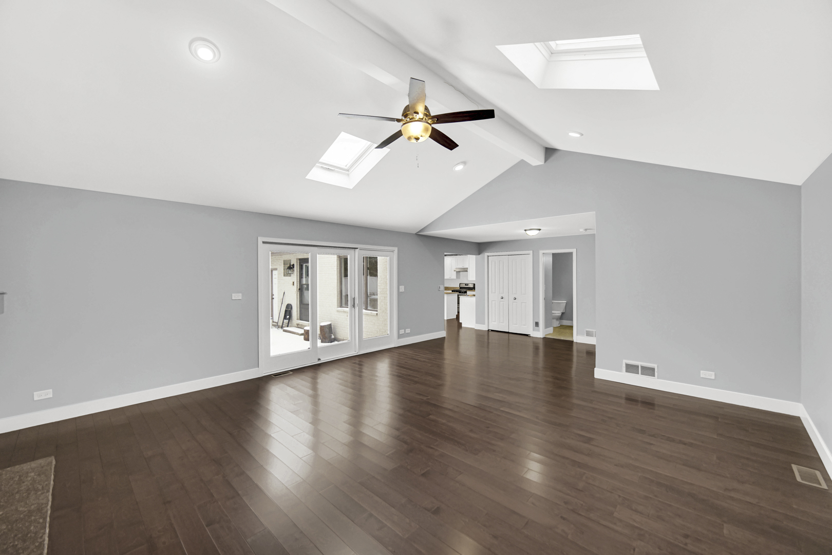 7225 Clarendon Hills Road Property Photo 13