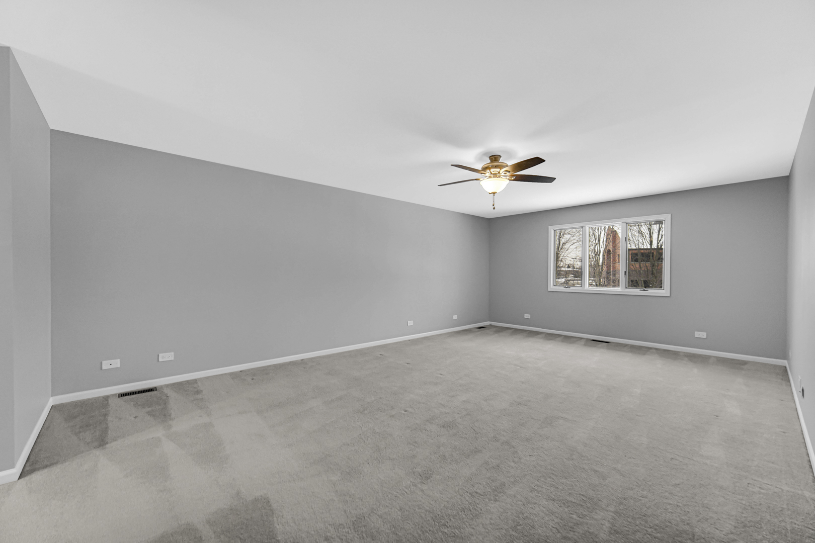 7225 Clarendon Hills Road Property Photo 17