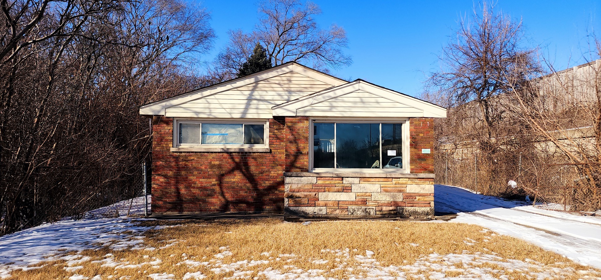 4118 W Midlothian Avenue Property Photo