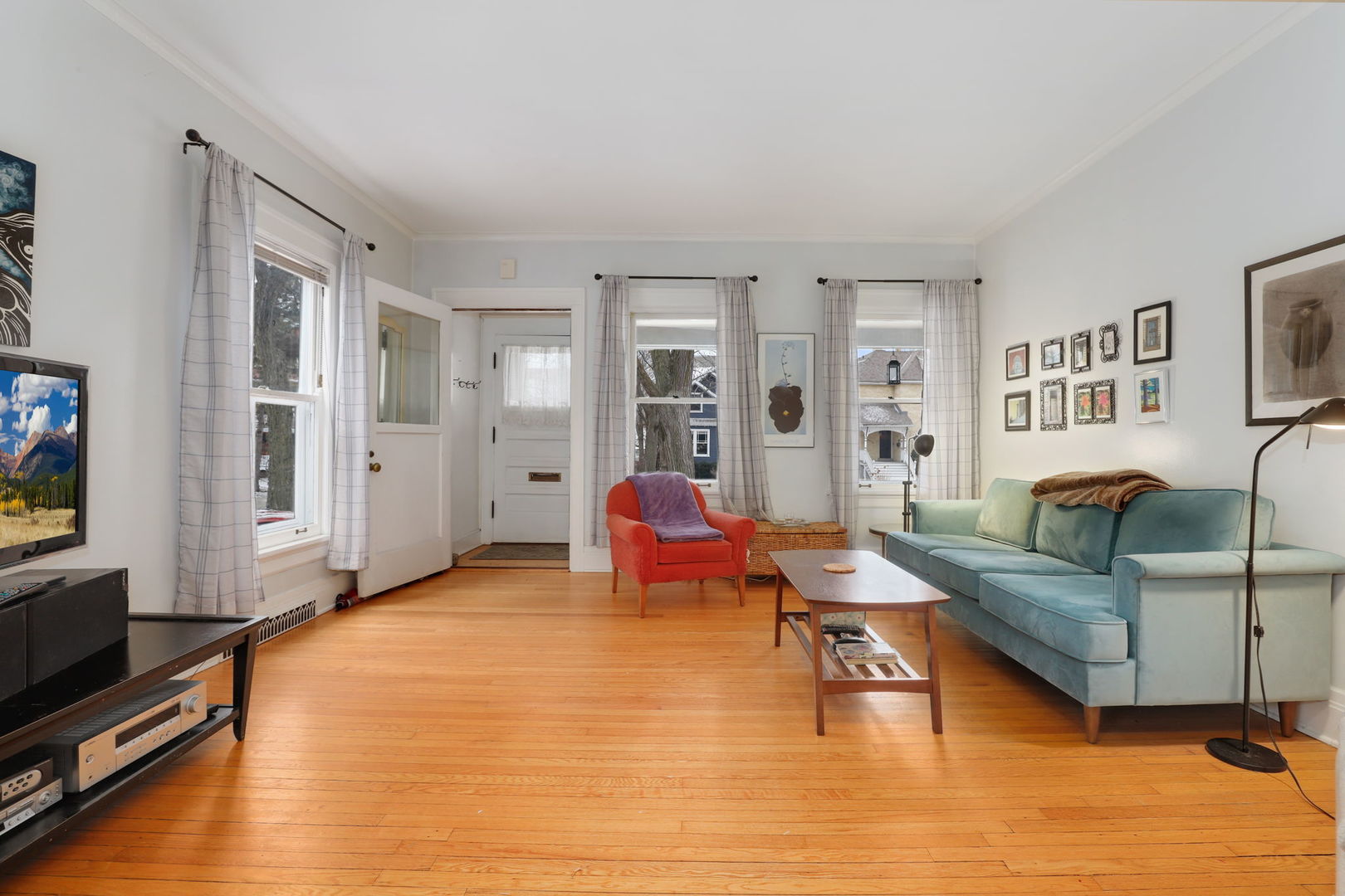 1120 Oak Avenue Property Photo 4