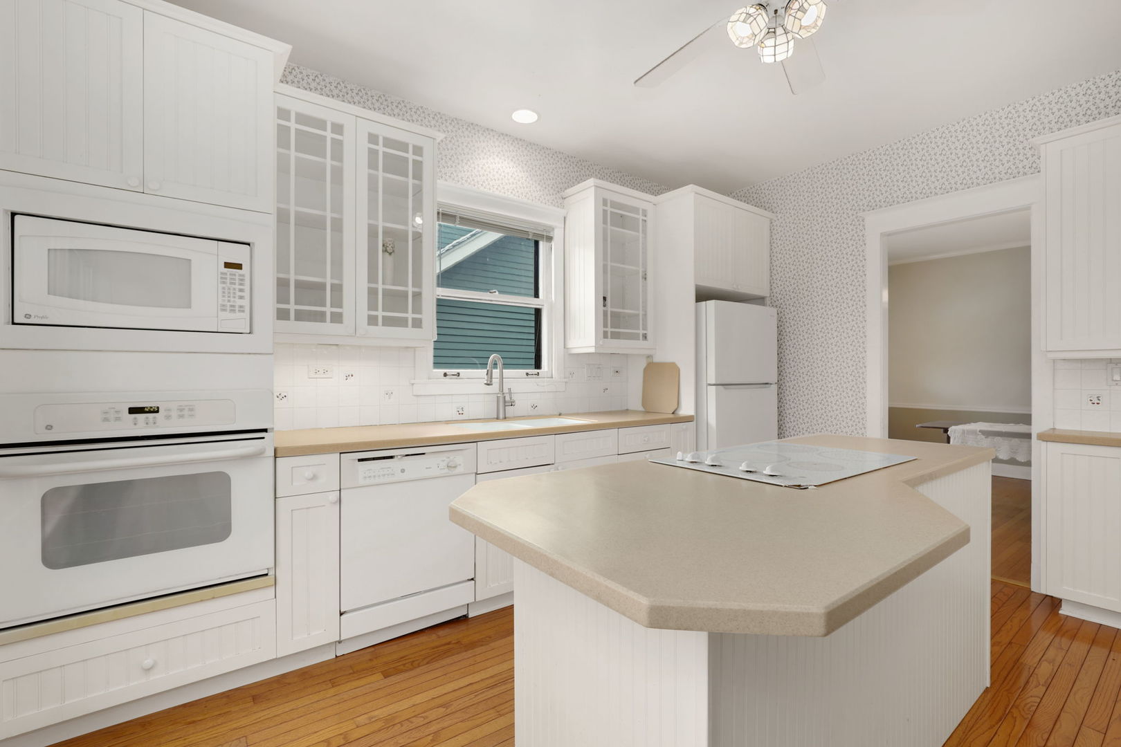 1120 Oak Avenue Property Photo 11