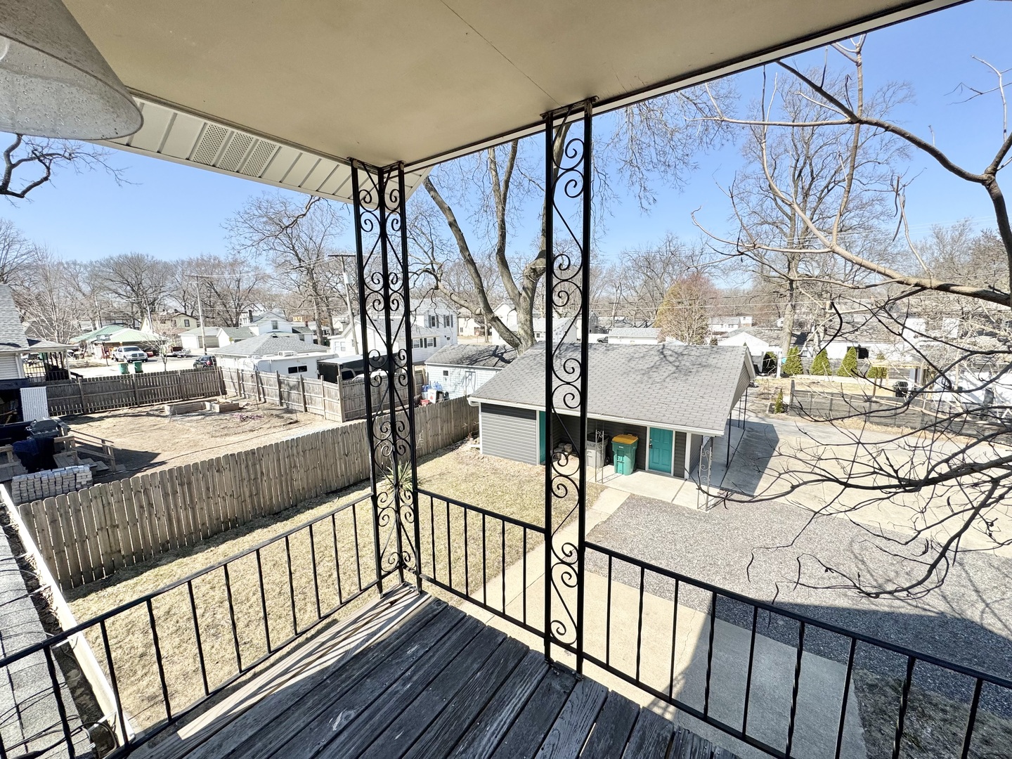 614 E Baltimore Street Property Photo 25