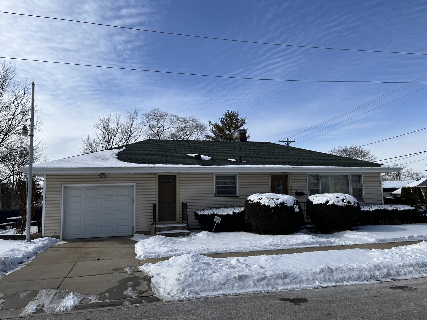 866 Kenmore Avenue Property Photo