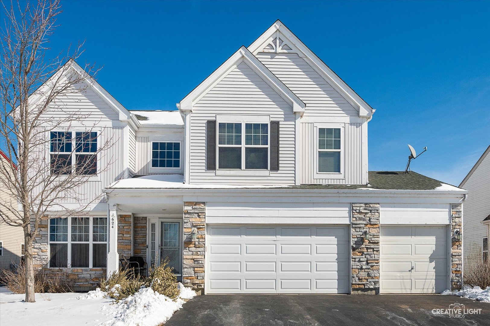 Bloomfield West Real Estate Listings Main Image