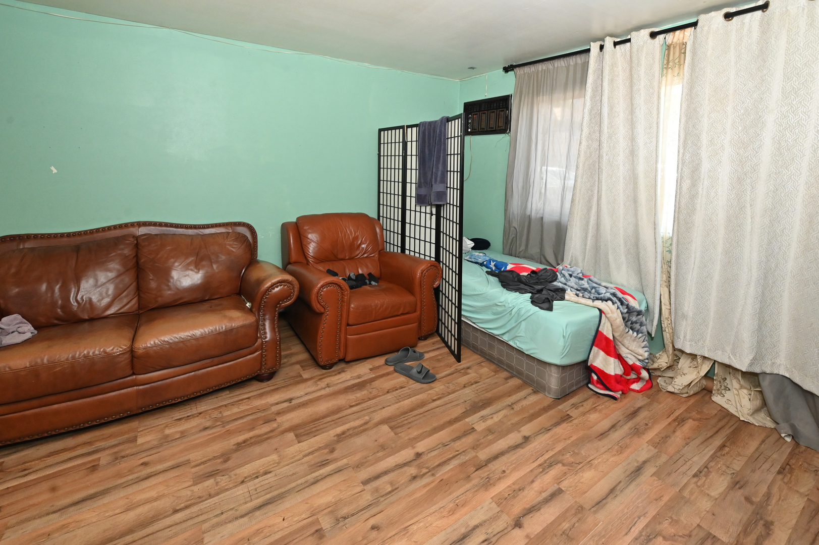 1743-45 Chariot Court Property Photo 25