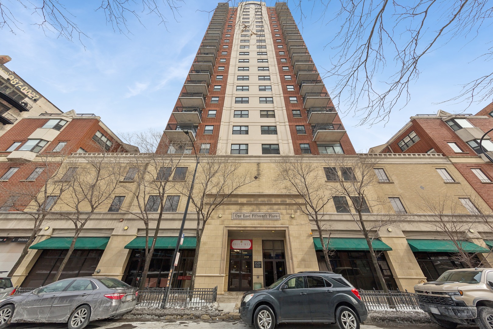 1529 S State Street 8C Property Photo 1
