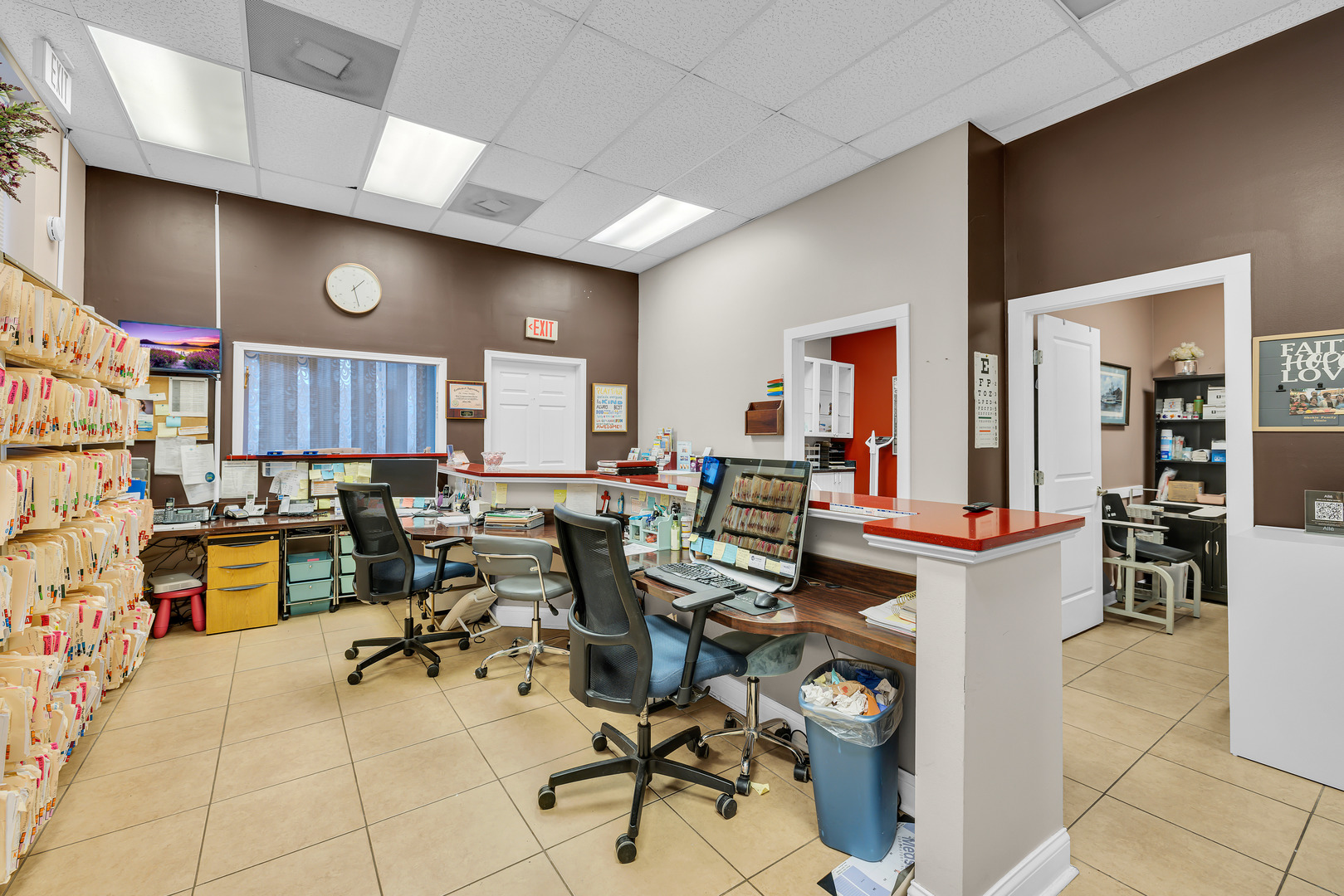 8301 Skokie Boulevard Property Photo 16