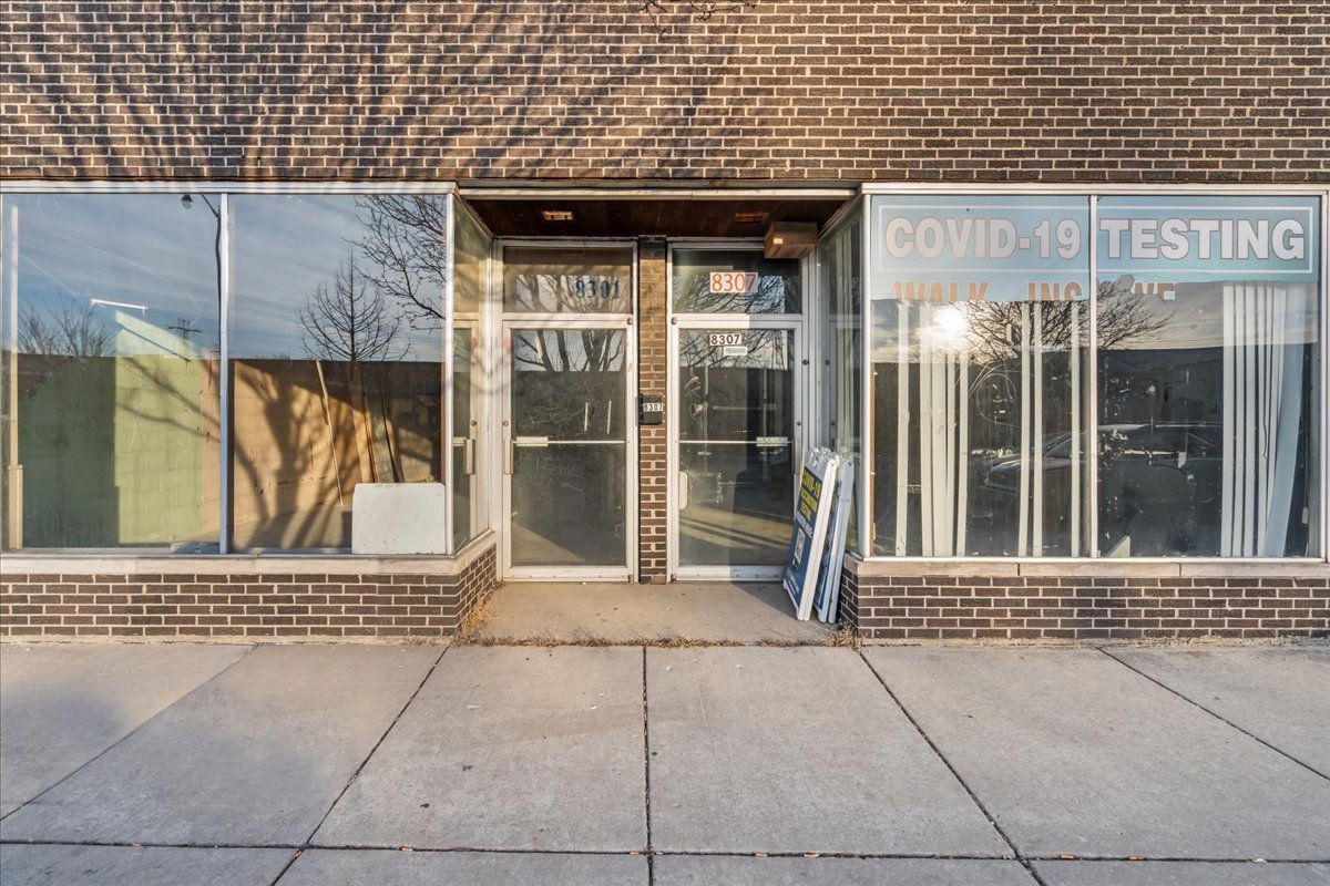 8301 Skokie Boulevard Property Photo 38