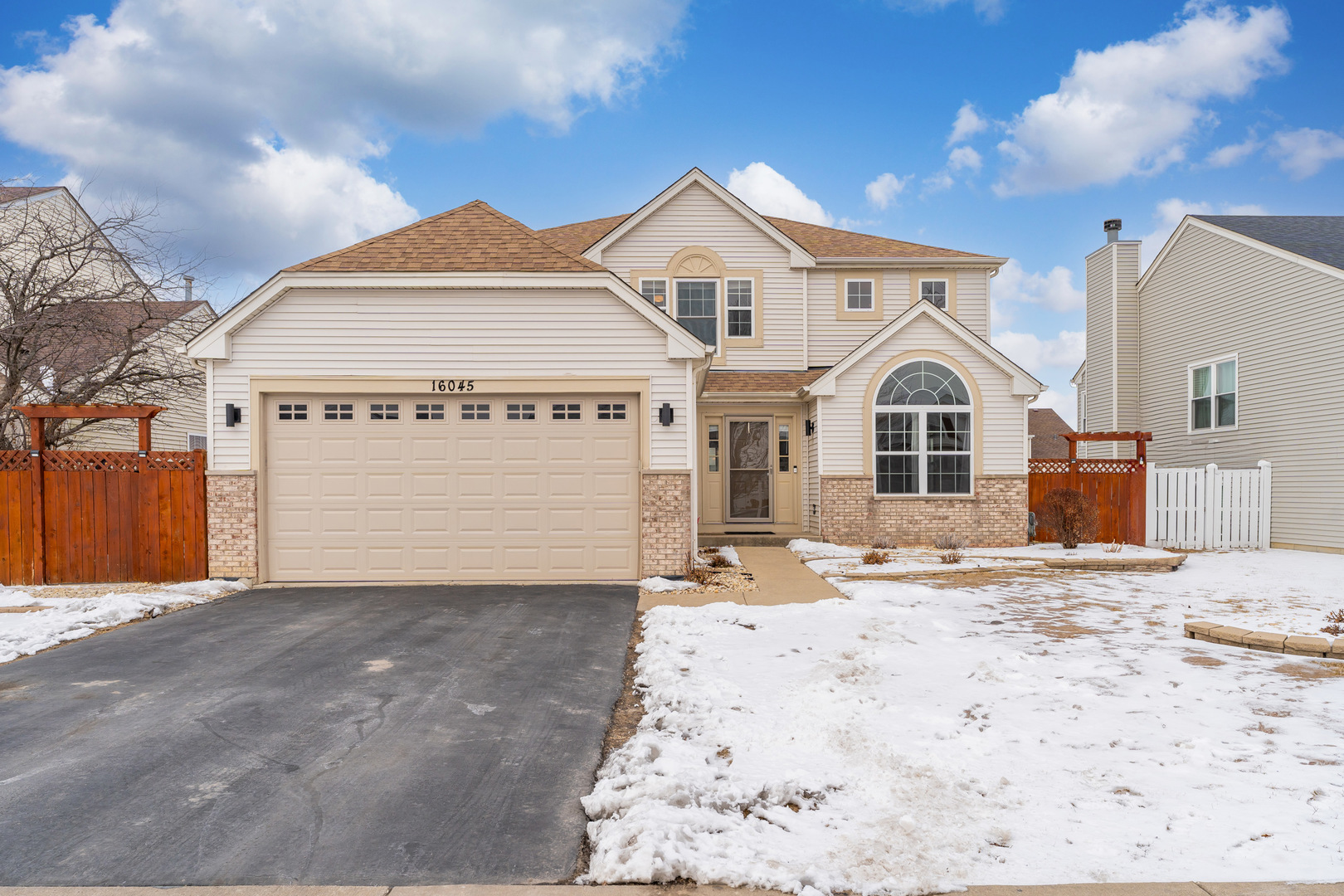 16045 Arborvitae Circle Property Photo