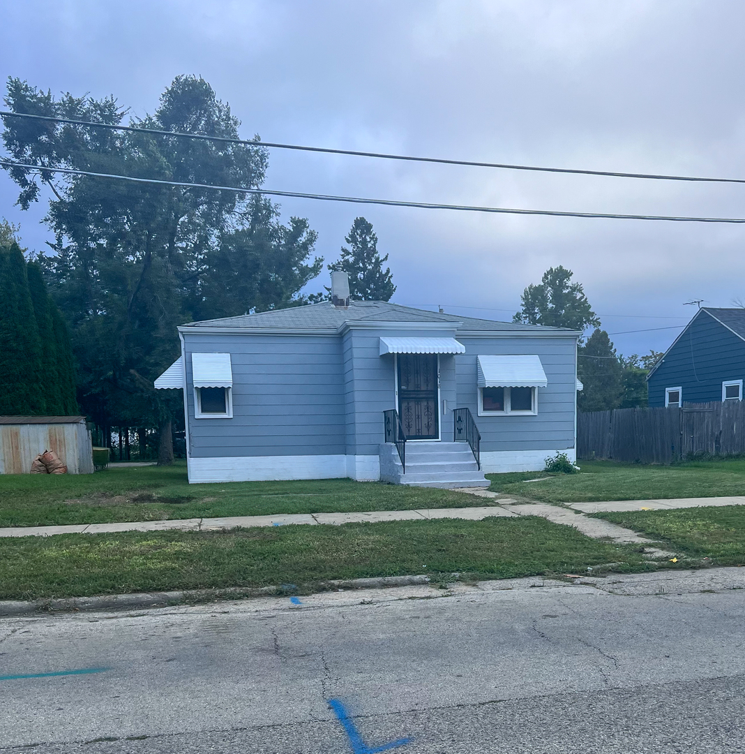1018 Broadway Avenue Property Photo