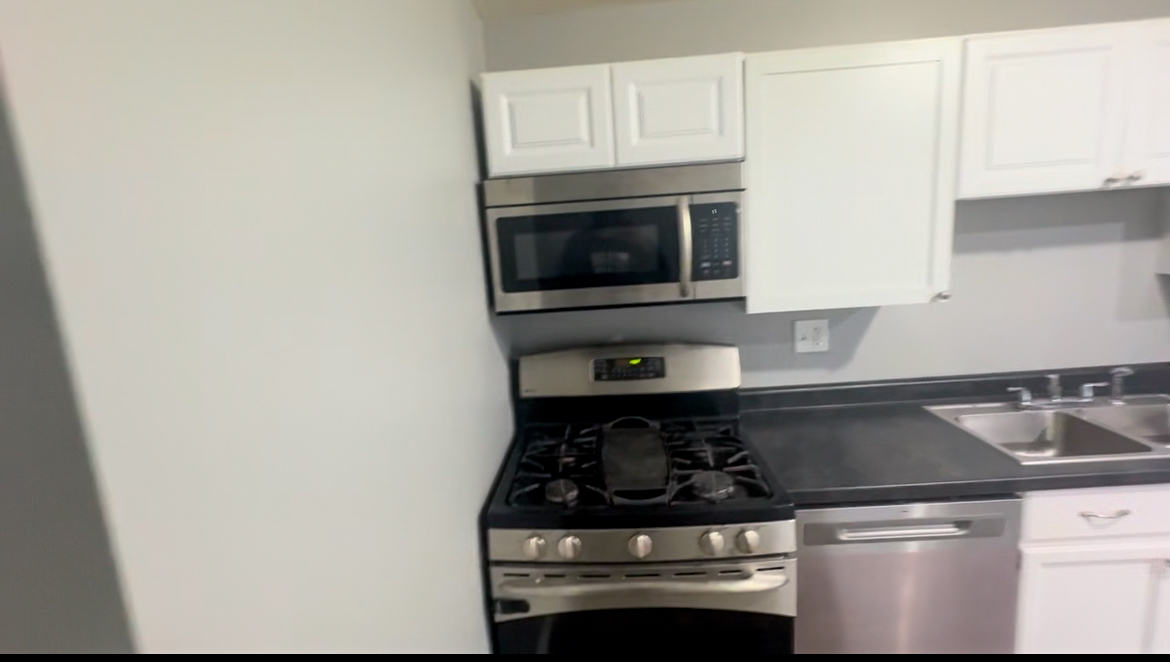 2116 & 2101 Williamsburg Drive Property Photo 12