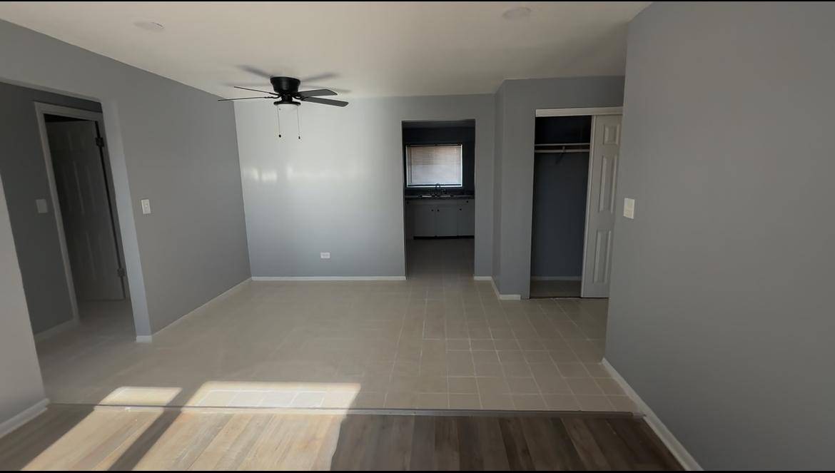 2116 & 2101 Williamsburg Drive Property Photo 24