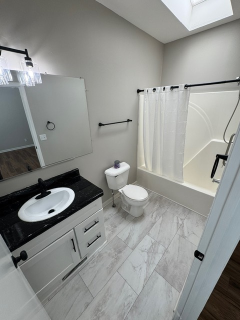 638 Sterling West Drive 638 Property Photo 10