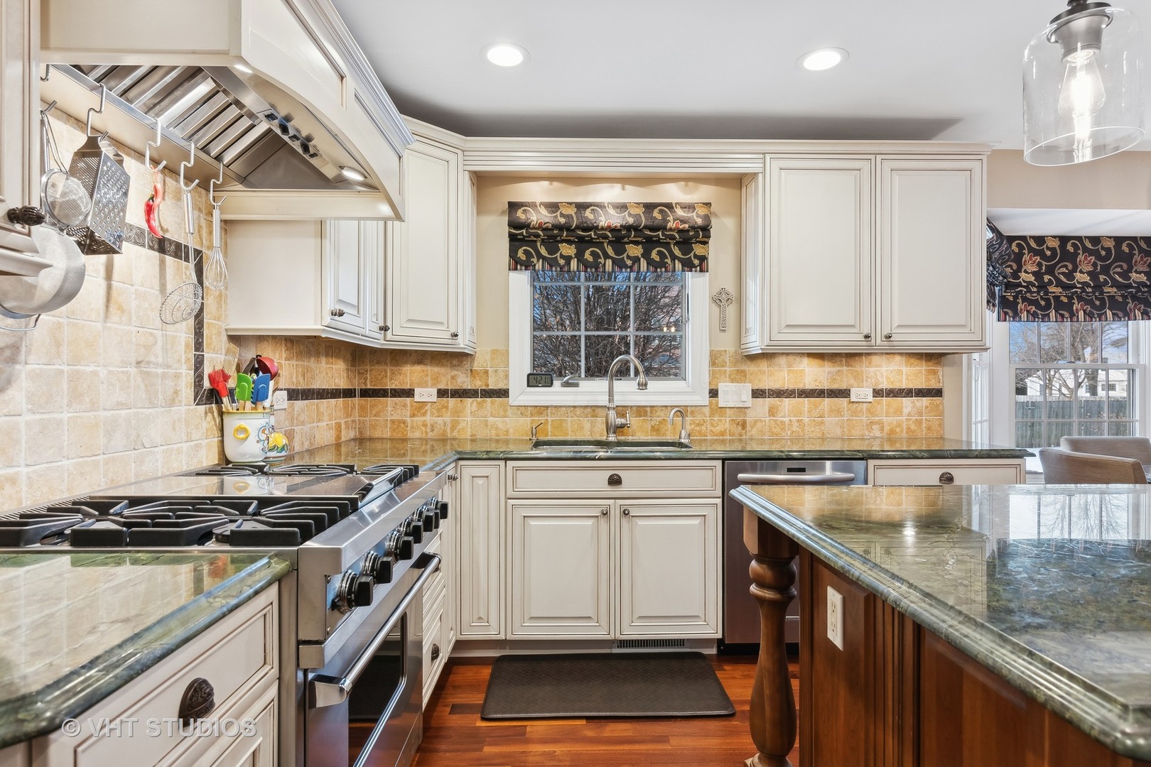 68 Citation Circle Property Photo 5