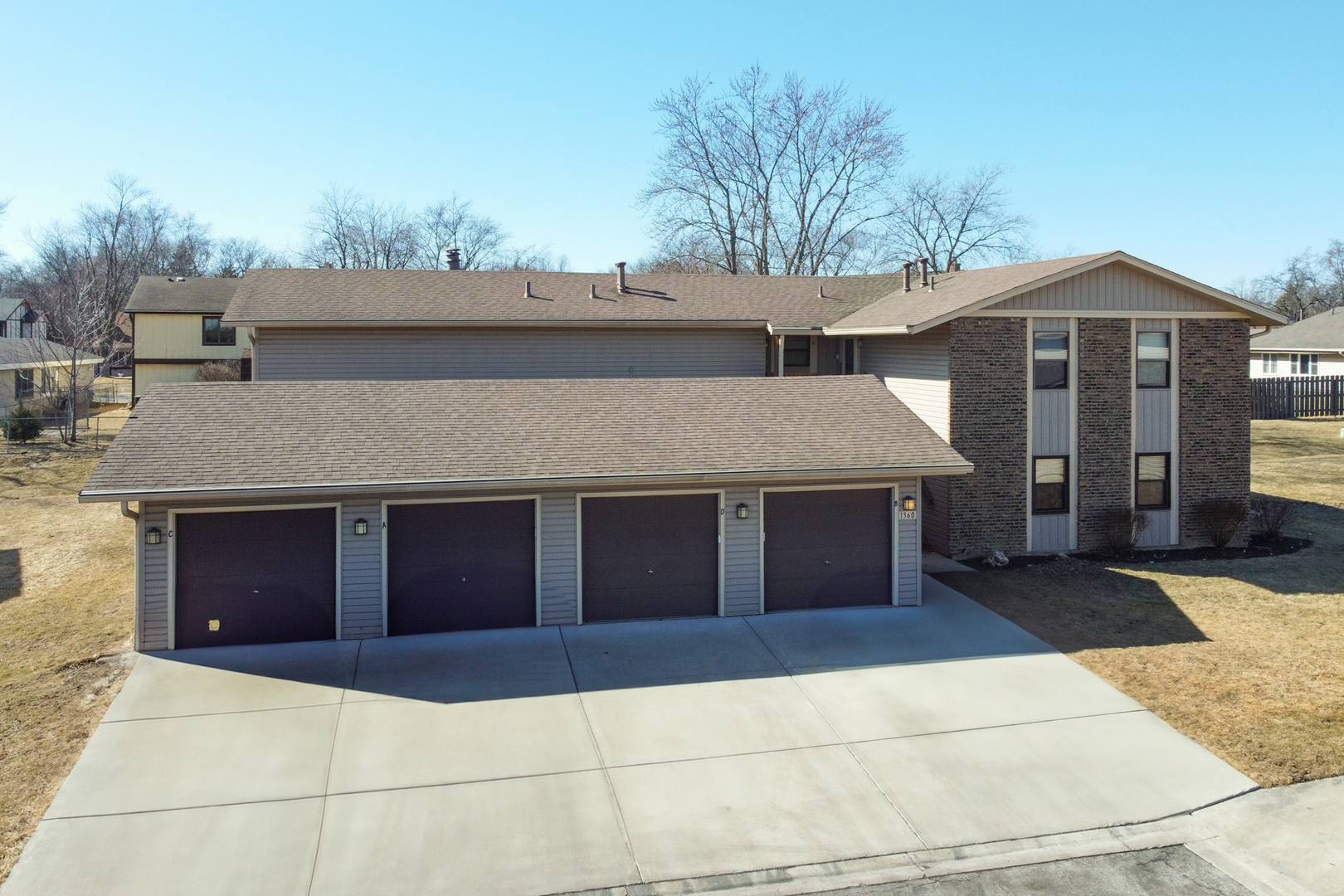 1360 Laguna Court C Property Photo