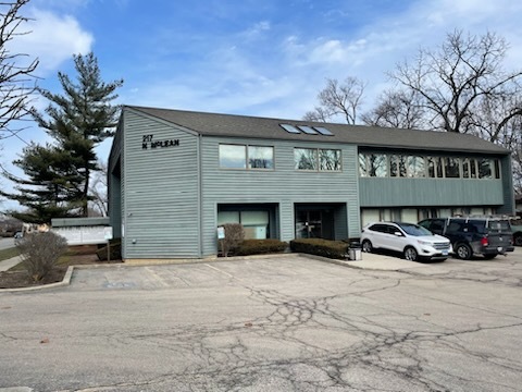 217 N Mclean Boulevard D Property Photo 1