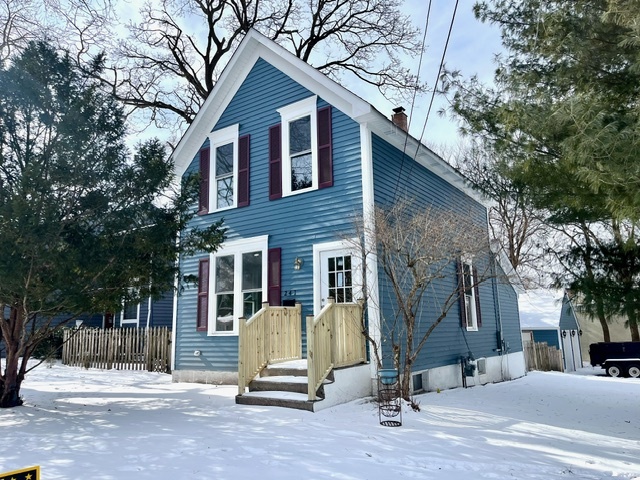241 N Washington Street Property Photo