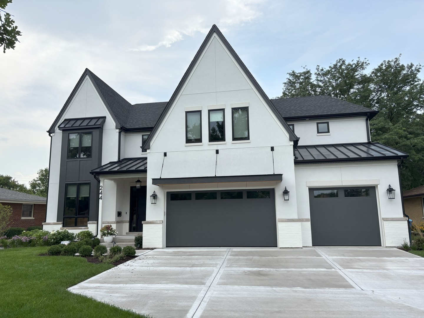 244 N Maison Court Property Photo 1