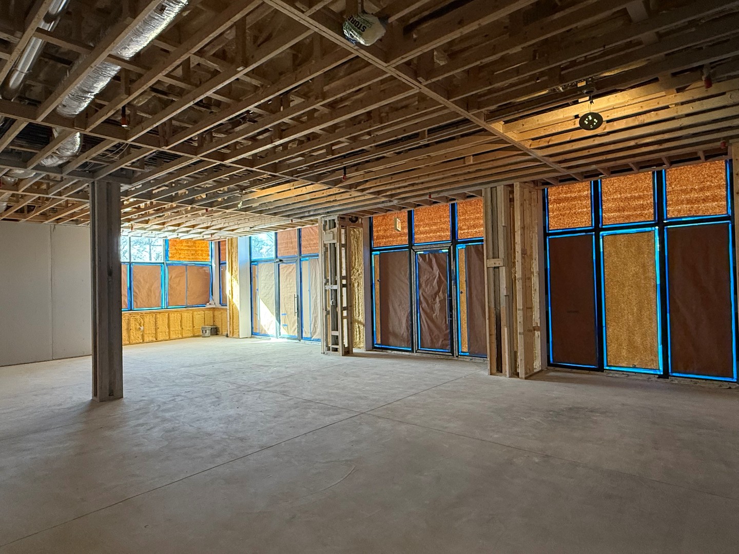 2423 W Fullerton Avenue Property Photo 7