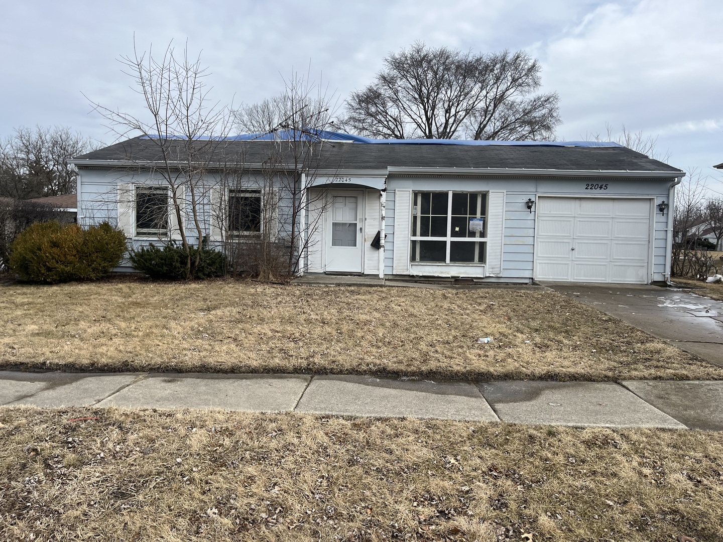 22045 E Churchill Avenue Property Photo