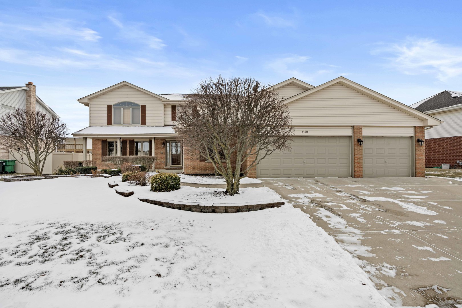 8425 Nielsen Drive Property Photo