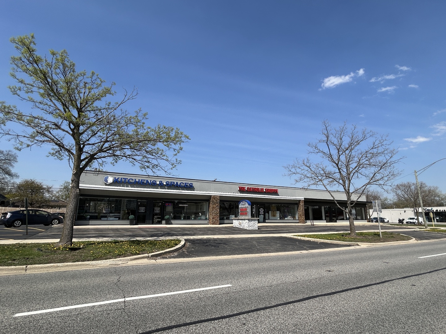 732 Ogden Avenue Property Photo 1