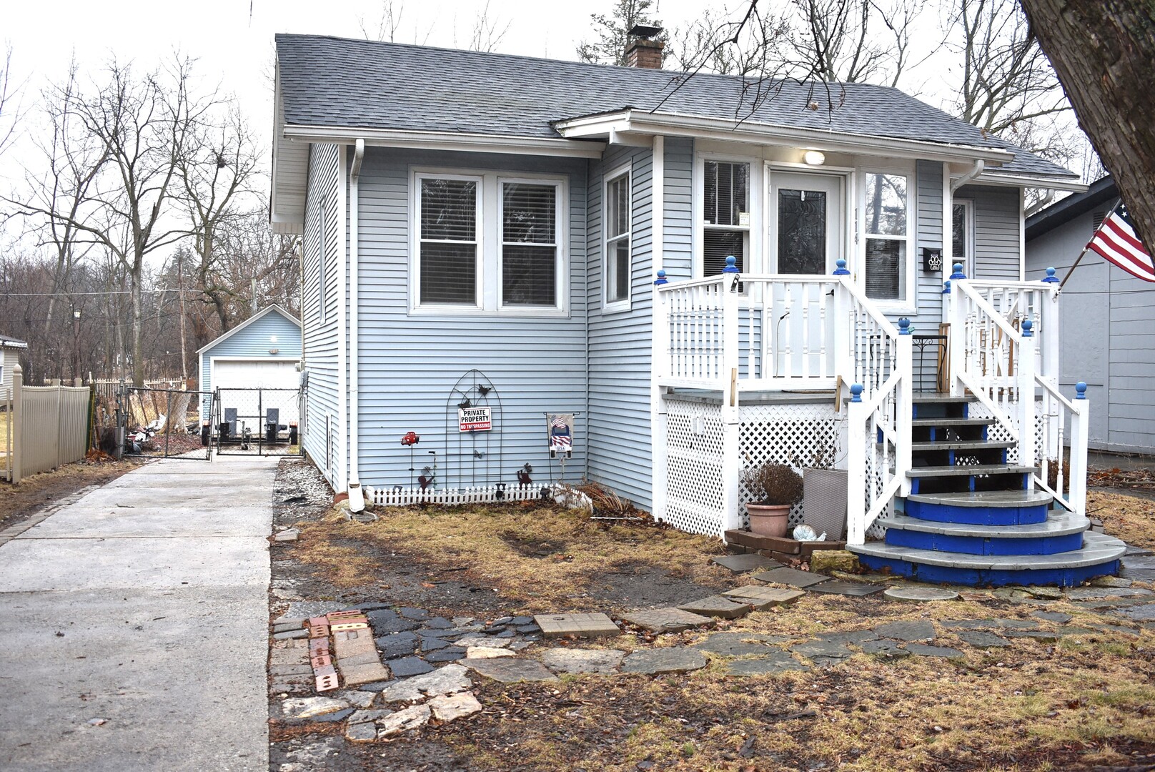 114 E Kenilworth Avenue Property Photo