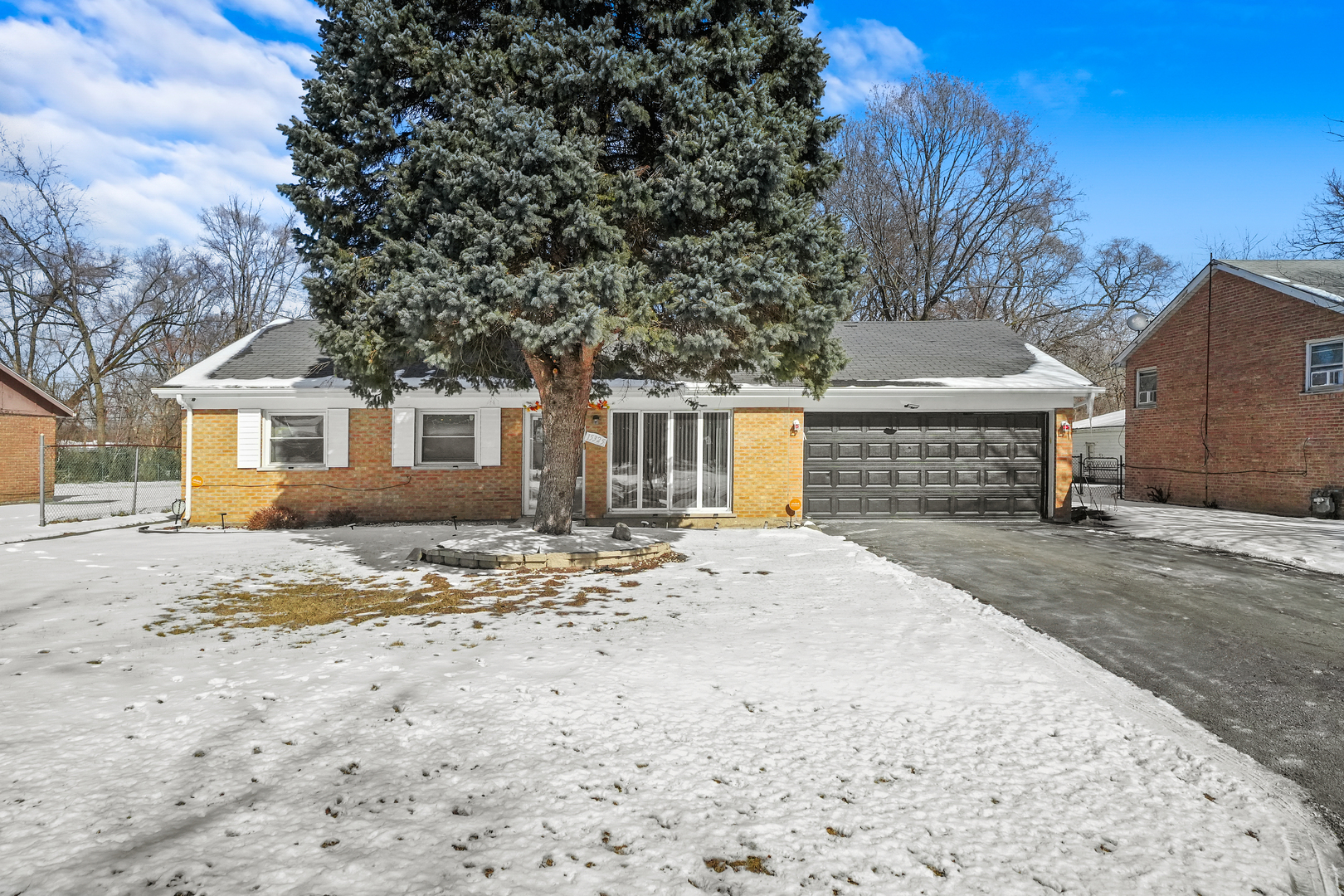 15325 Afton Avenue Property Photo