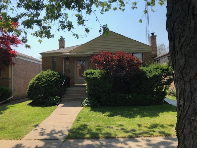 6214 N Albany Avenue Property Photo