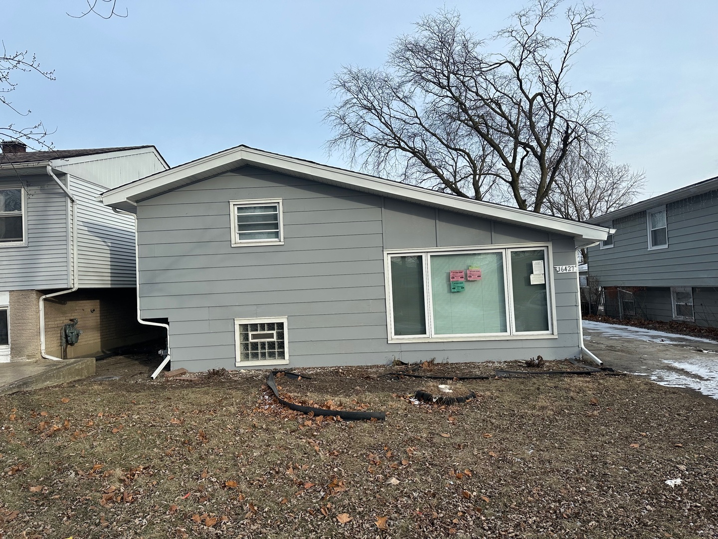 16427 Wolcott Avenue Property Photo