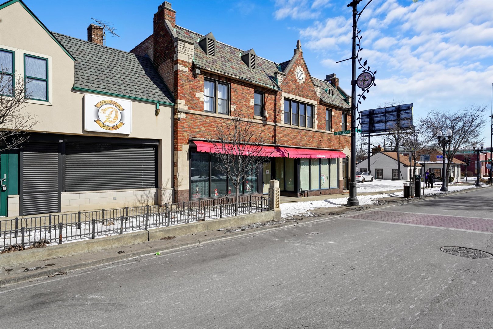 2022 W 95th Street Property Photo 2