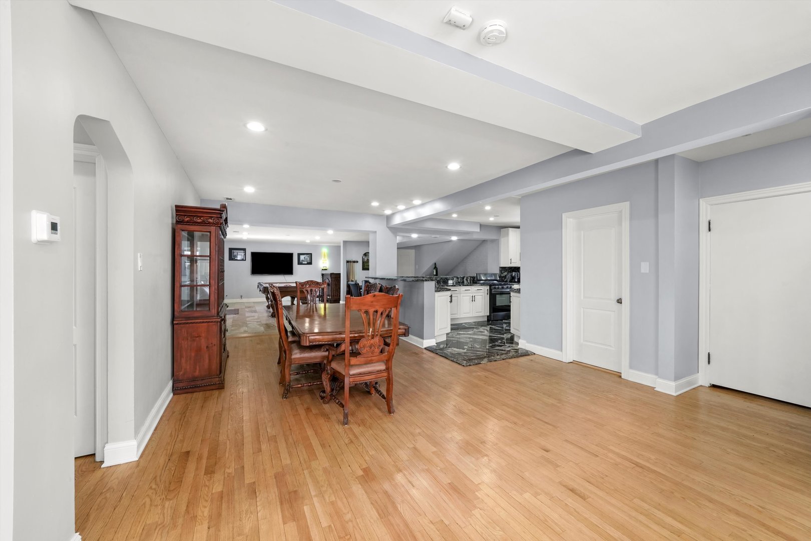 2022 W 95th Street Property Photo 12