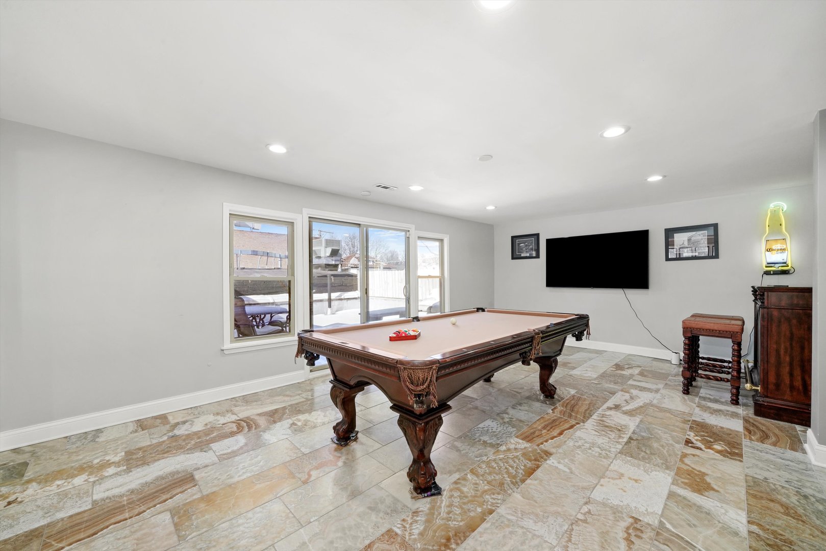 2022 W 95th Street Property Photo 21