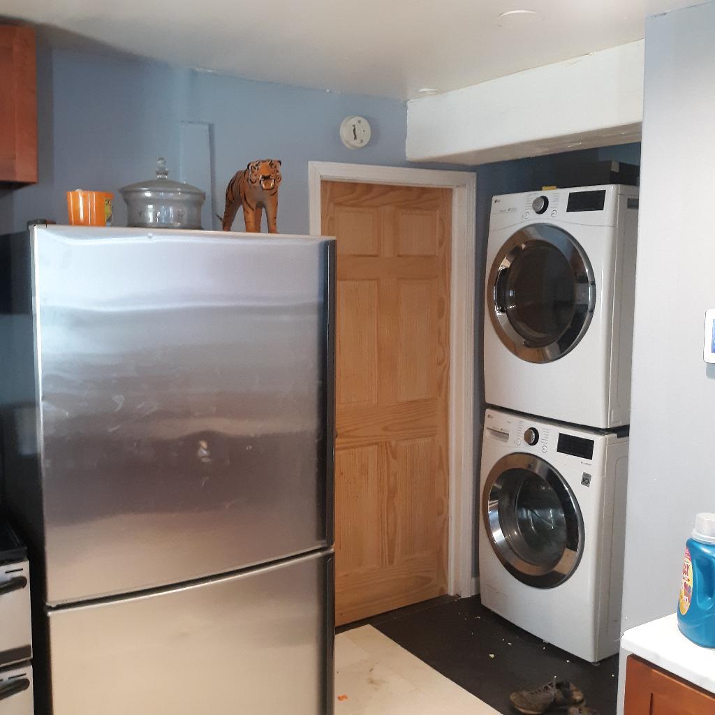 16324 Honore Avenue Property Photo 3