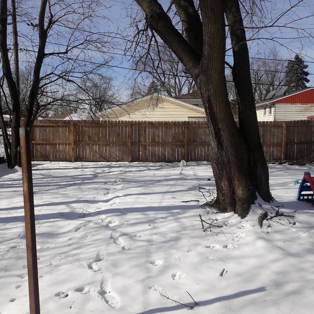 16324 Honore Avenue Property Photo 6