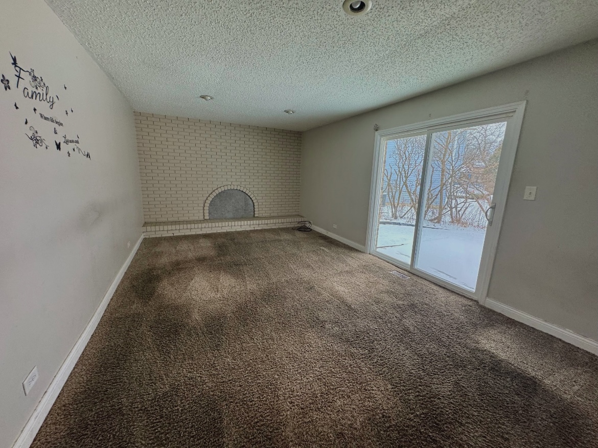 22510 Latonia Lane Property Photo 6