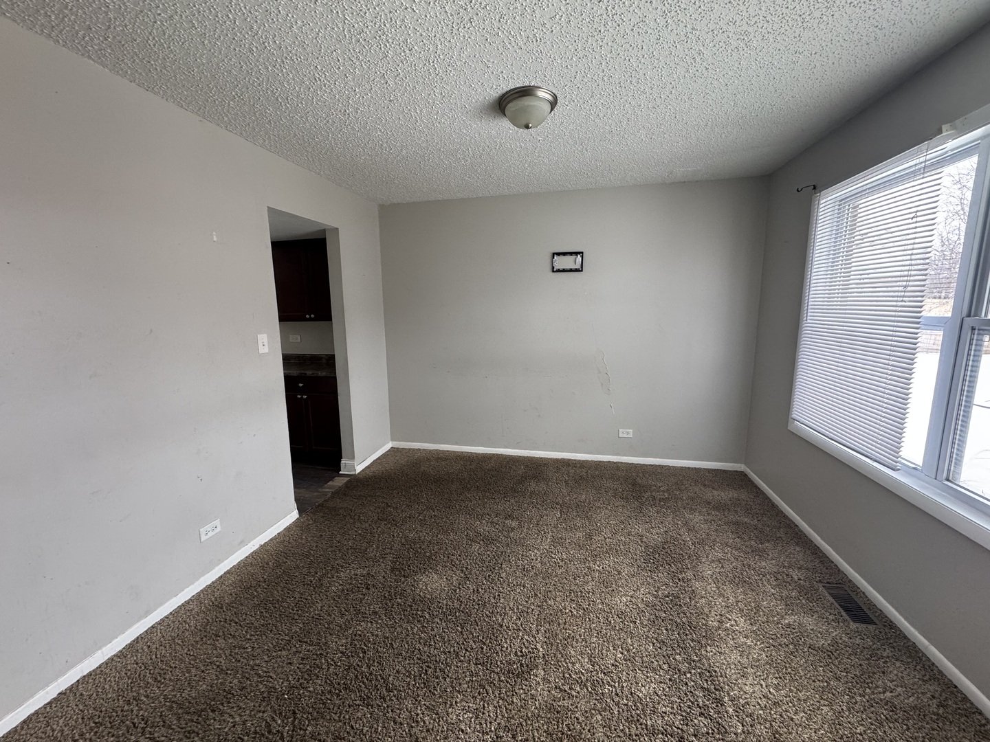 22510 Latonia Lane Property Photo 9
