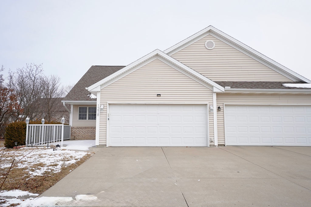 1218 Onyx Lane Property Photo