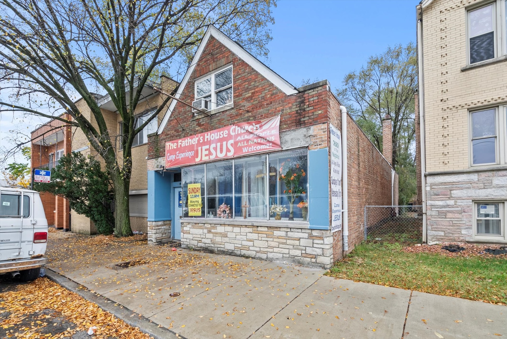 2819 W 71st Street Property Photo 1