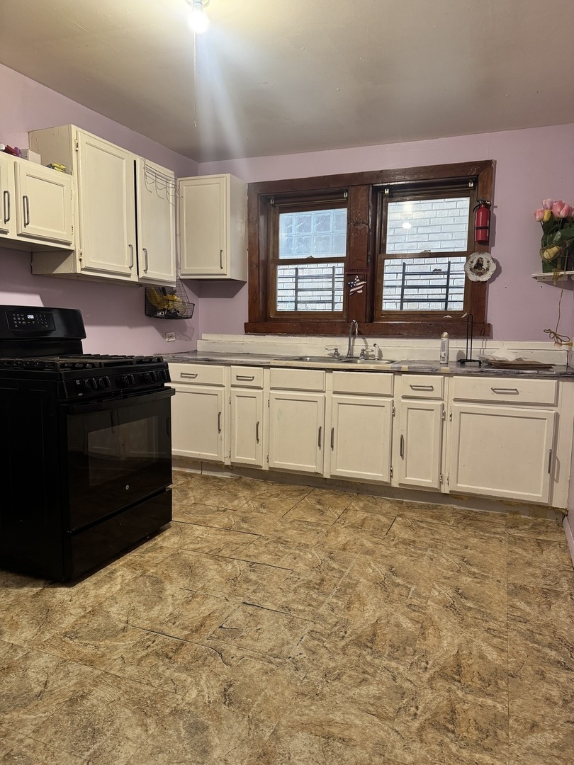2819 W 71st Street Property Photo 7