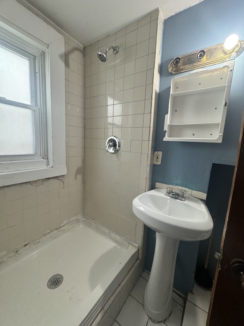 2819 W 71st Street Property Photo 12