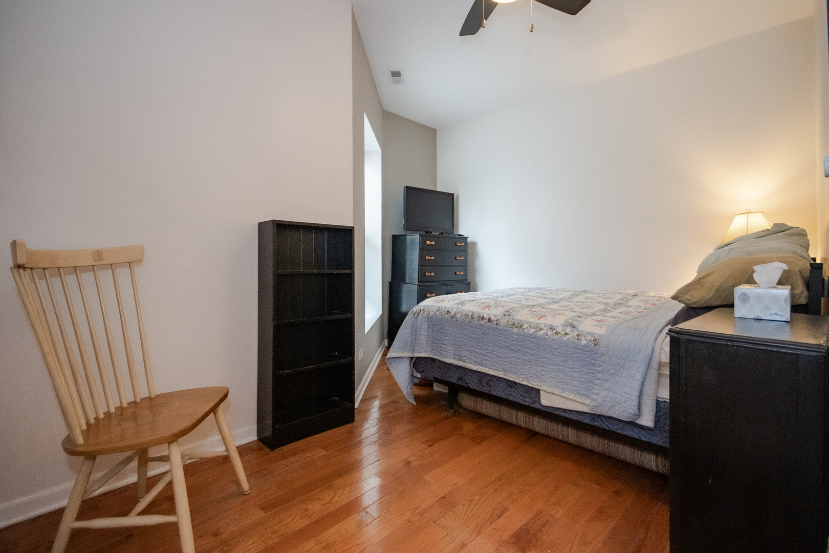 7717 N Marshfield Avenue Property Photo 8
